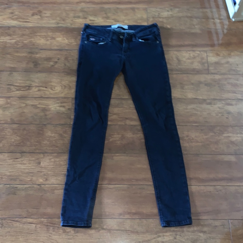 Hollister dark wash skinny jeans